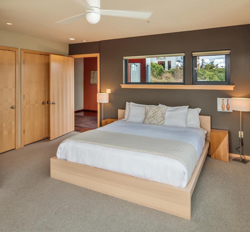 Island Inn At 123 West Friday Harbor Bagian luar foto